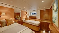 Lady B Twin Cabin